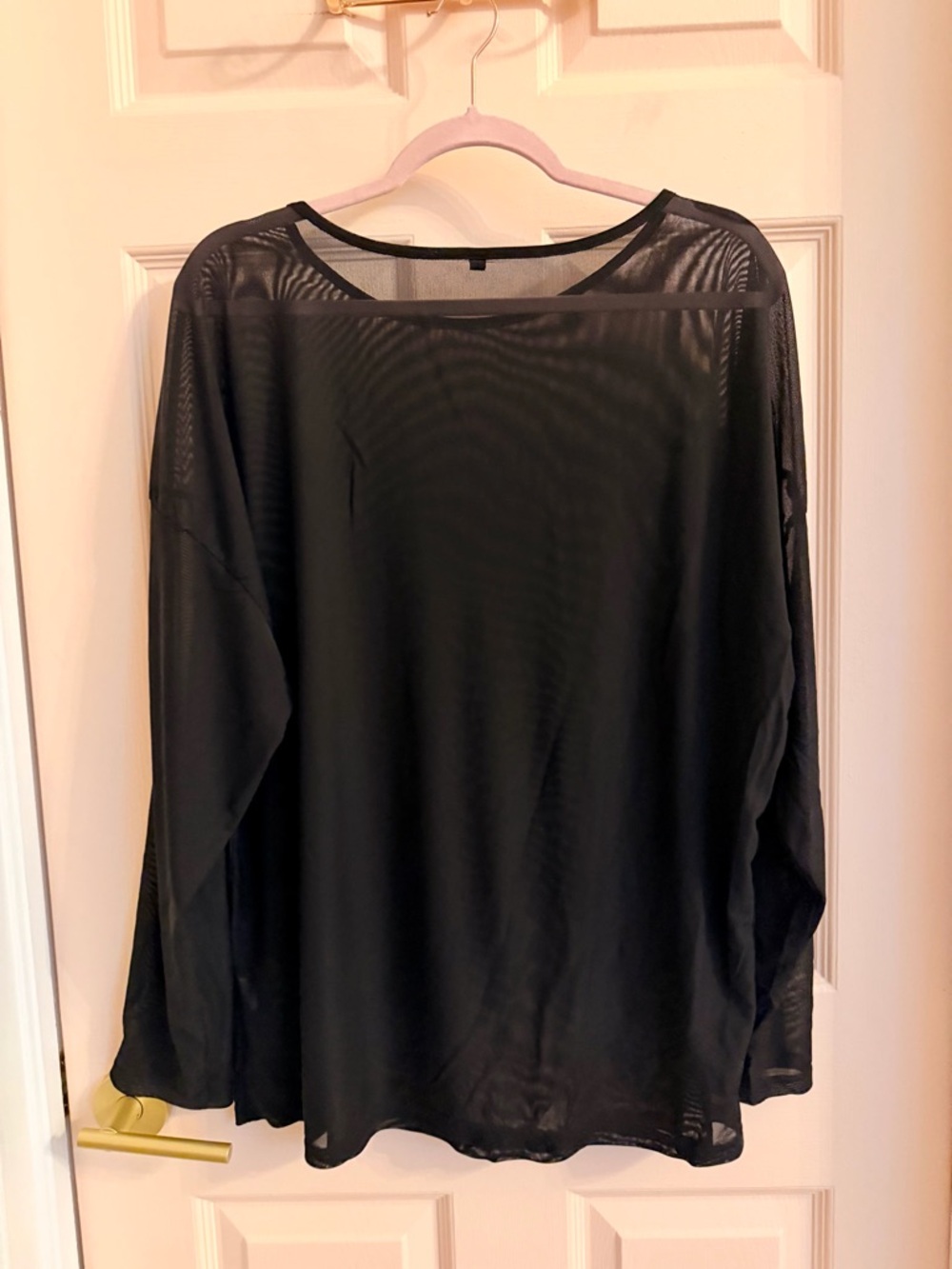 Black sheer mesh top - Picture 4 of 4